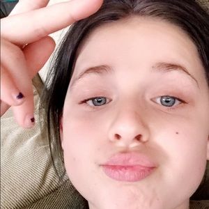 Meet your Posher, Lillian